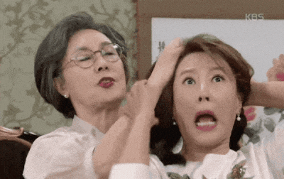 머리채 싸움 막장 머리채잡기 분노 열받아 화남 시월드 시어머니
<script src=