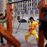 낭심 소림사 급소 남자 차기 고통  아파 아픔 죽어
<script src=