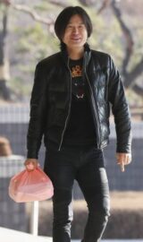 행복 좋아 웃음 주진우 기자 이명박 다스 검찰 즐거운 기분좋아
<script src=